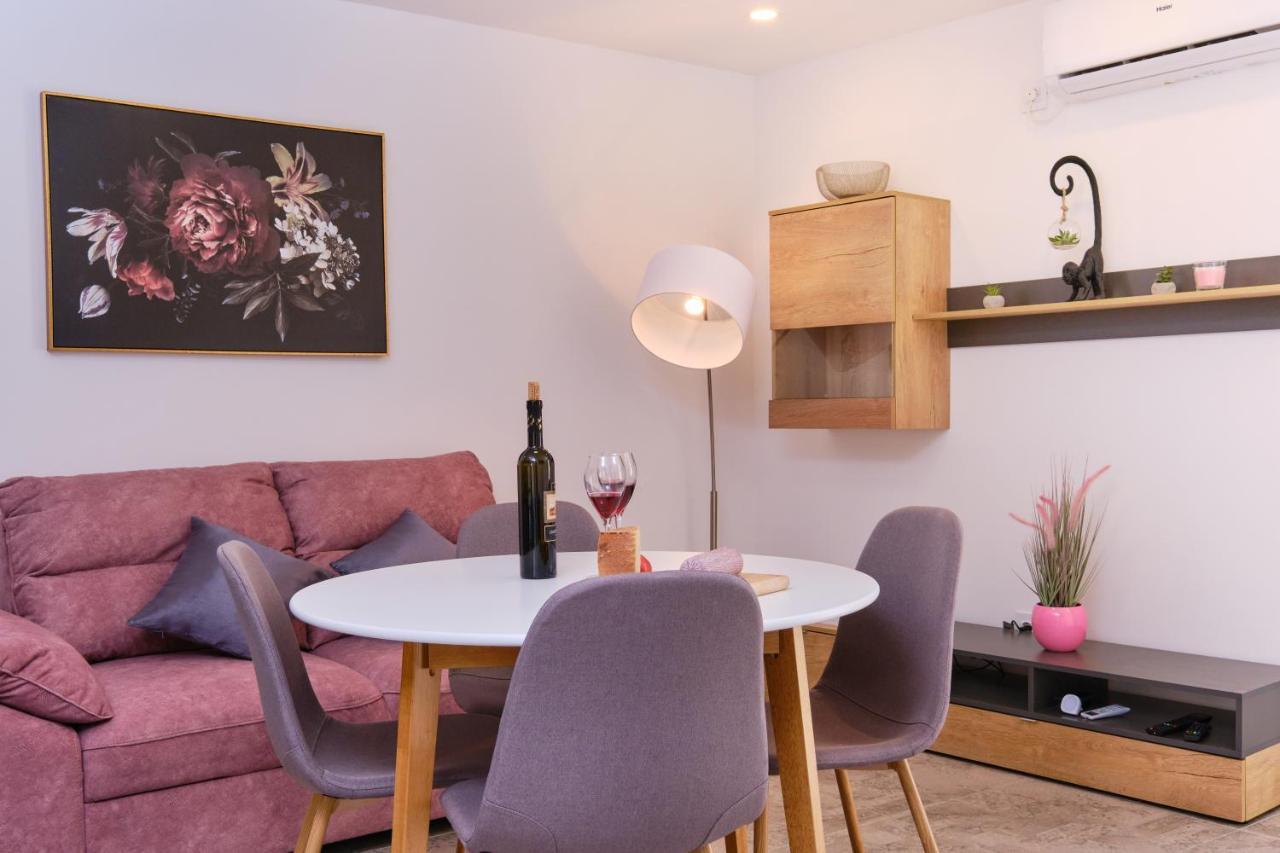 Apartman Kaleta Sveti Jakov Bagian luar foto