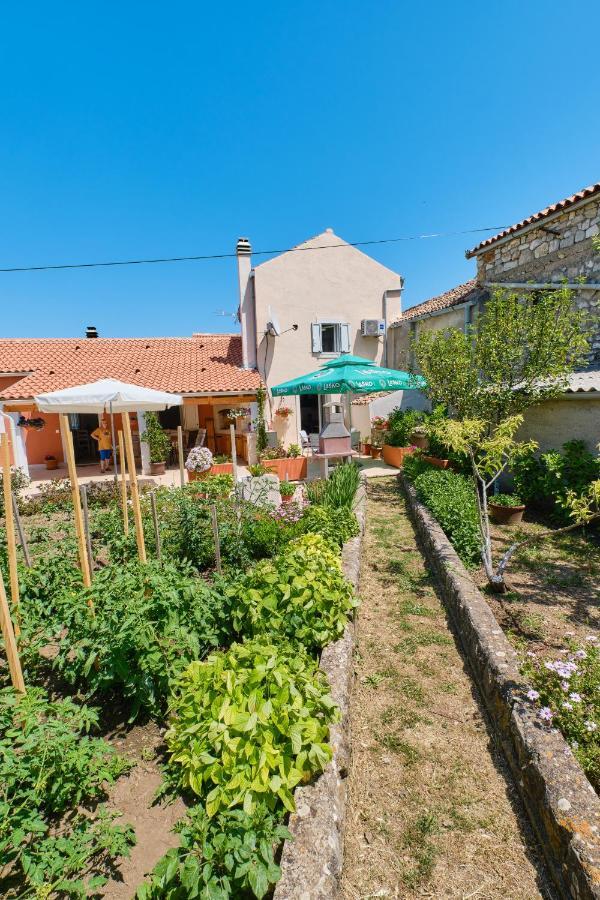 Apartman Kaleta Sveti Jakov Bagian luar foto