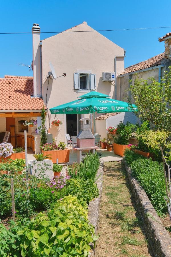Apartman Kaleta Sveti Jakov Bagian luar foto